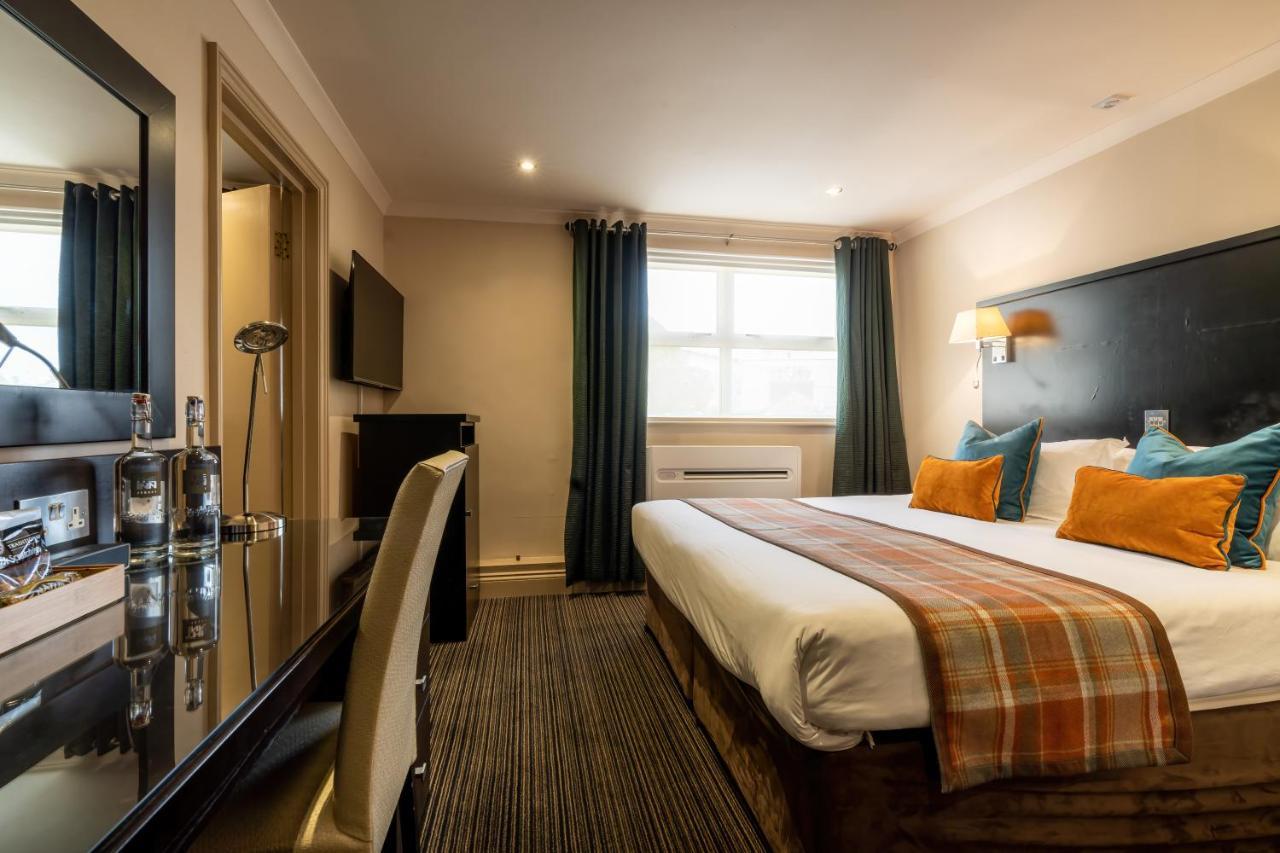 The Inn Hotel Bar And Restaurant Saint Helier Jersey Exteriör bild
