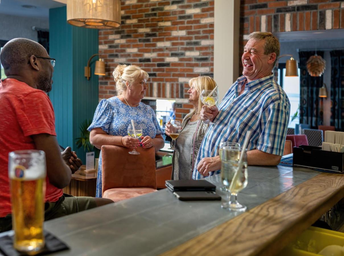 The Inn Hotel Bar And Restaurant Saint Helier Jersey Exteriör bild
