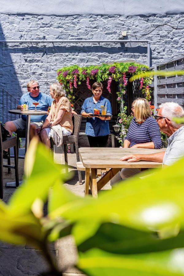 The Inn Hotel Bar And Restaurant Saint Helier Jersey Exteriör bild