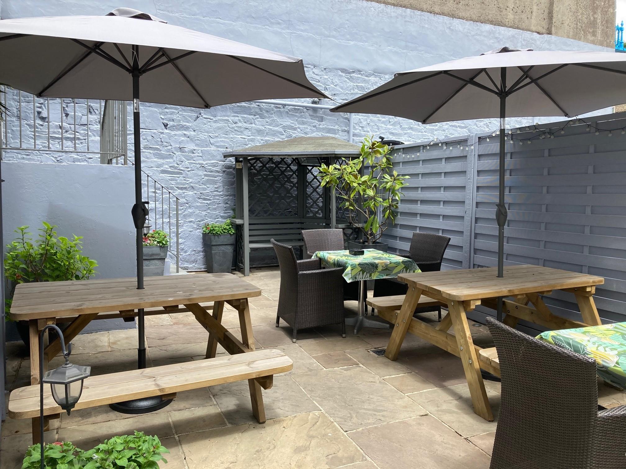 The Inn Hotel Bar And Restaurant Saint Helier Jersey Exteriör bild