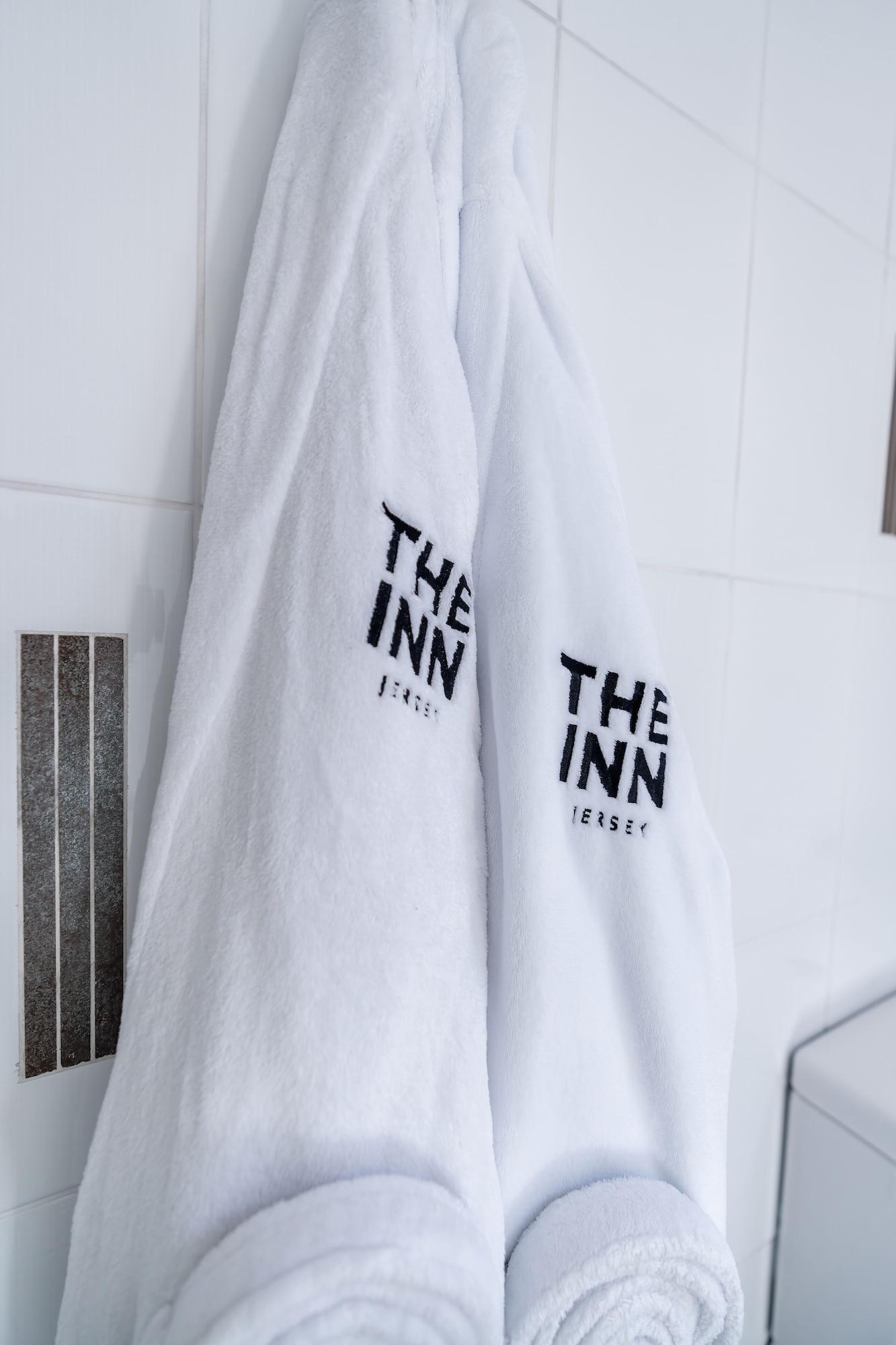 The Inn Hotel Bar And Restaurant Saint Helier Jersey Exteriör bild