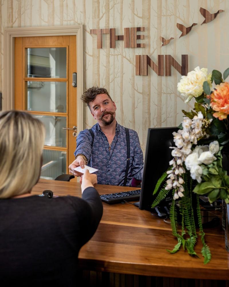 The Inn Hotel Bar And Restaurant Saint Helier Jersey Exteriör bild