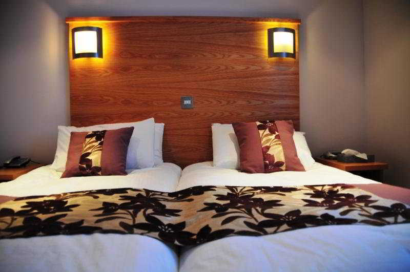 The Inn Hotel Bar And Restaurant Saint Helier Jersey Exteriör bild